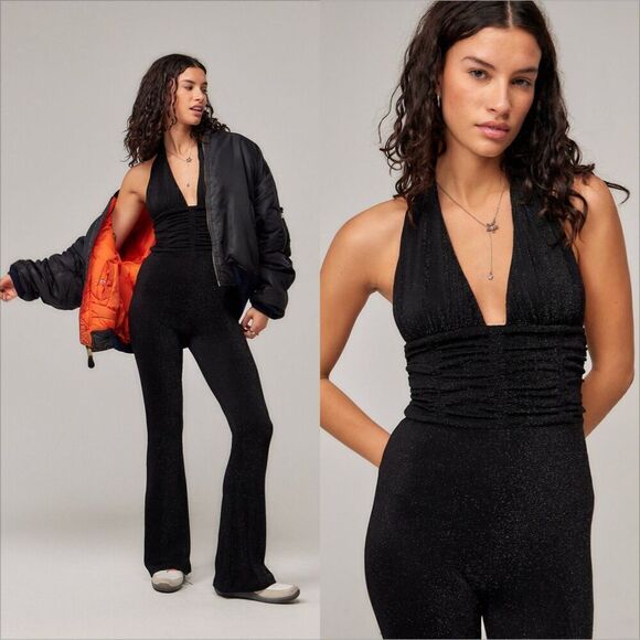Urban Outfitters Silence & Noise Aston Halterneck Jumpsuit Small NWT Glitter - Picture 3 of 11